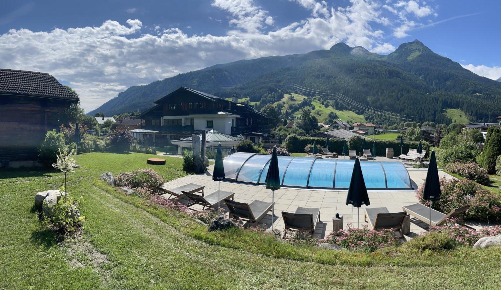 Hotel Senningerbraeu Bramberg am Wildkogel Bagian luar foto