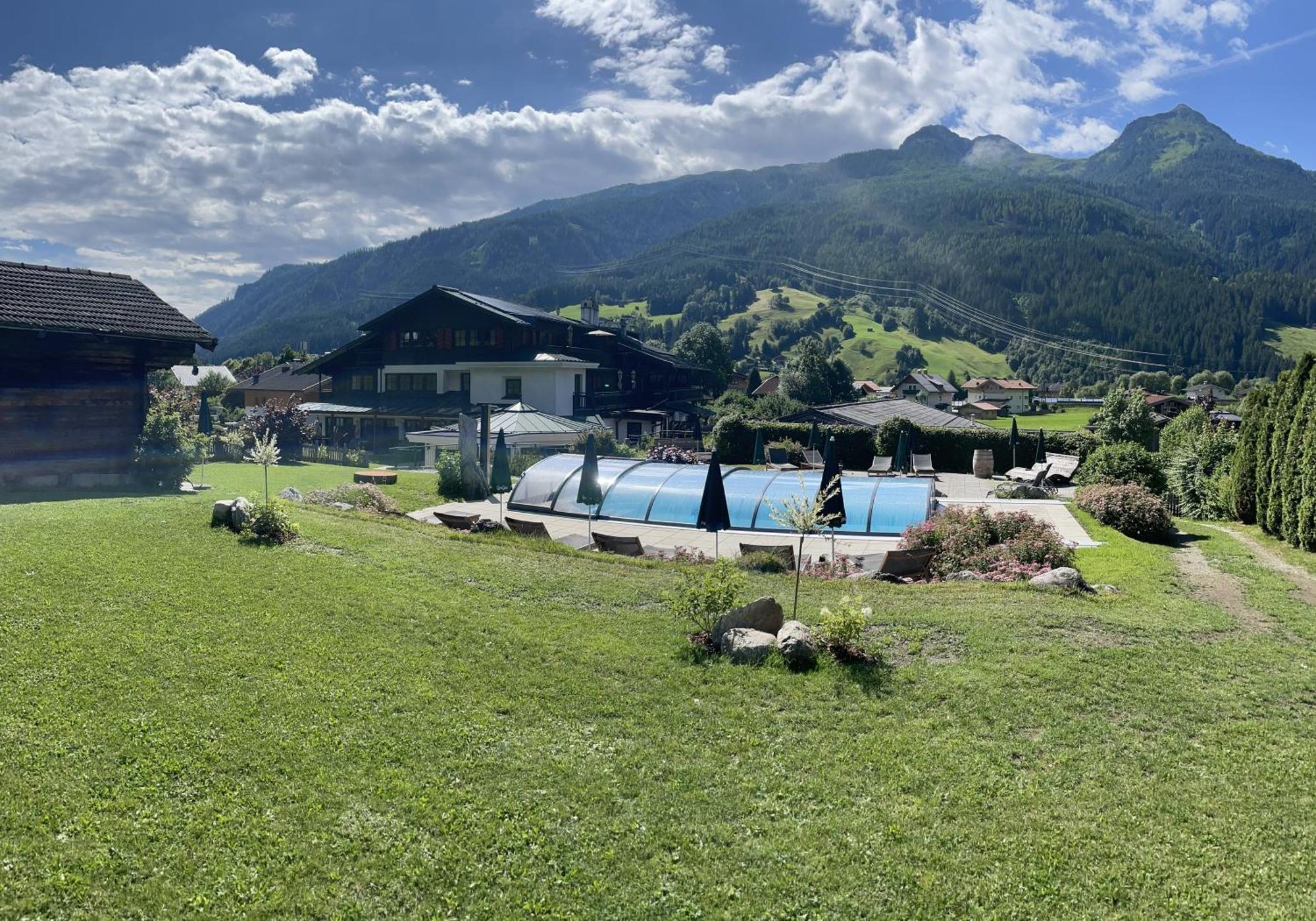 Hotel Senningerbraeu Bramberg am Wildkogel Bagian luar foto