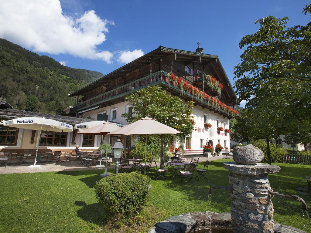 Hotel Senningerbraeu Bramberg am Wildkogel Bagian luar foto