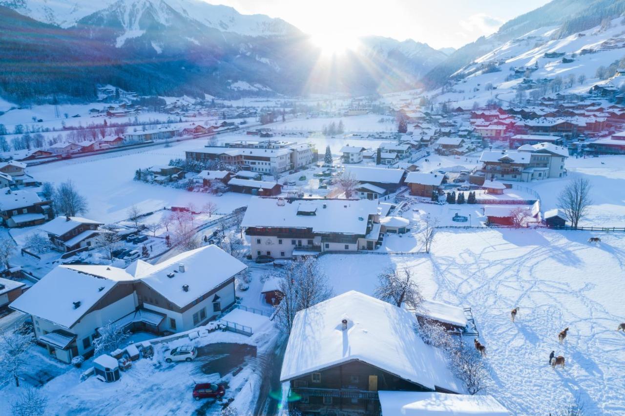 Hotel Senningerbraeu Bramberg am Wildkogel Ruang foto